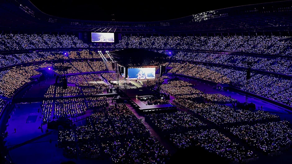 Jihyo (TWICE) rơi lệ khiến 9 triệu người xót xa, bị chê hết thời mà có cả concert đi vào lịch sử