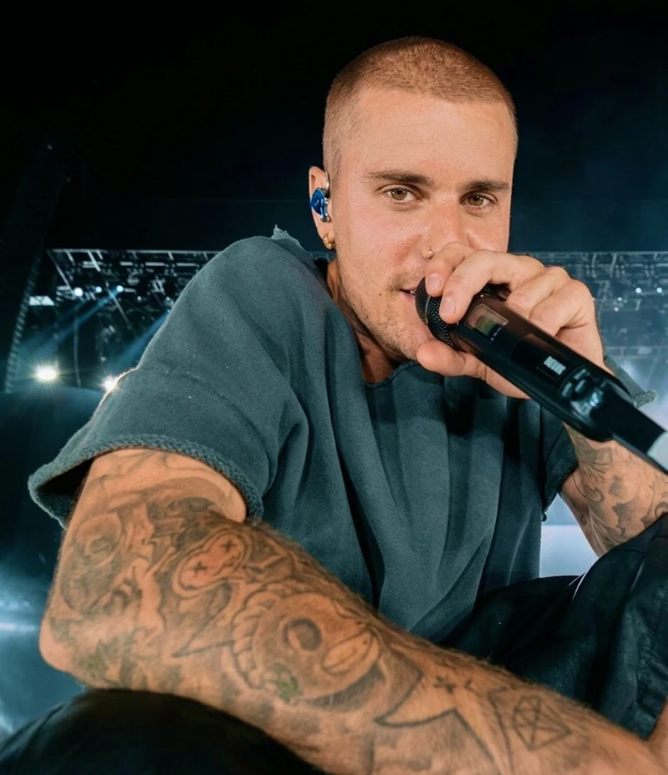 Justin Bieber bị “đụng chạm” nhạy cảm ngay trên sân khấu Coachella