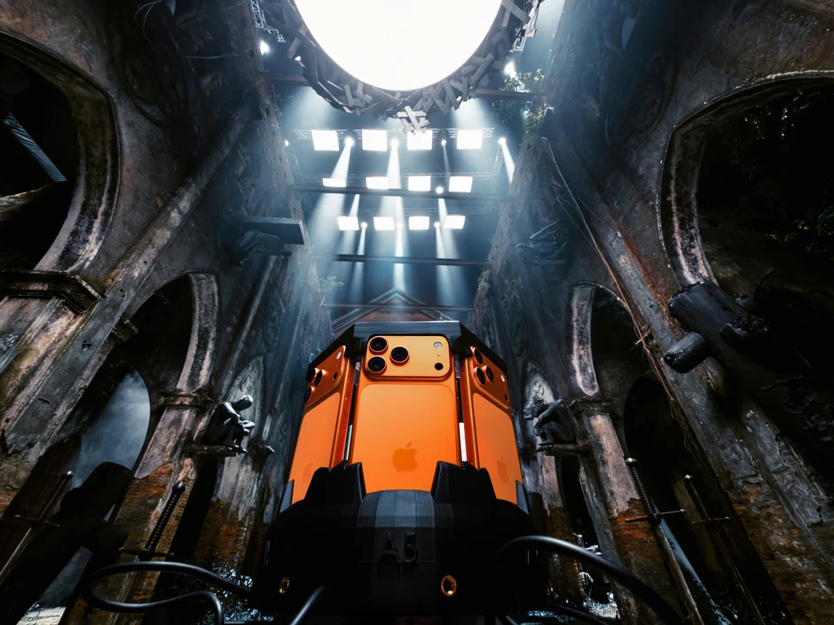 Kết hợp với MCK, Apple ra mắt Album Trailer Shot on iPhone 360° cực "đỉnh" khiến CĐM thích thú