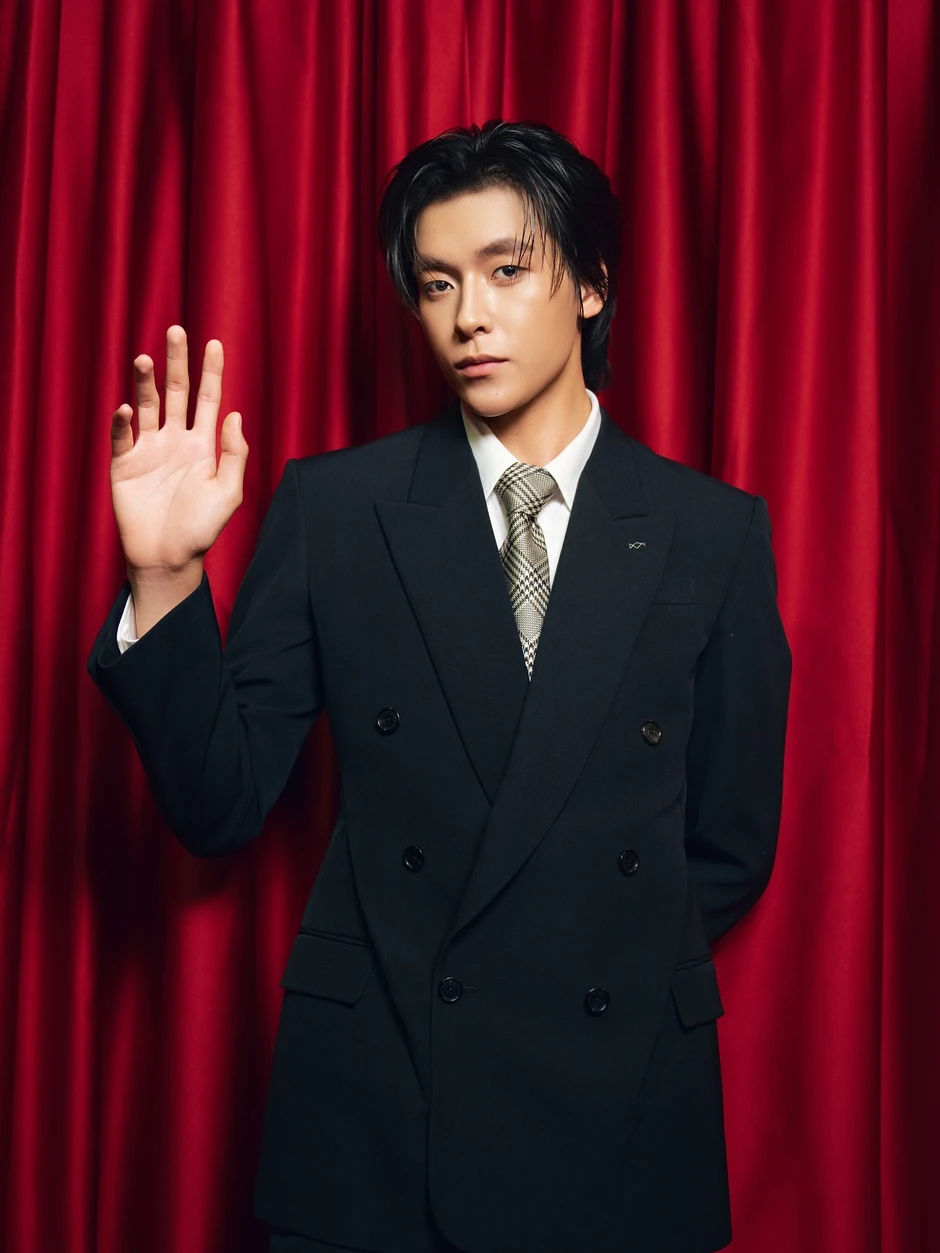 Khó hiểu cặp đôi Vbiz 5 lần 7 lượt phủ nhận "xào couple": Quay clip chung nhan nhản, nay còn đóng cặp cùng MV Khó hiểu cặp đôi Vbiz 5 lần 7 lượt phủ nhận "xào couple": Quay clip chung nhan nhản, nay còn đóng cặp cùng MV