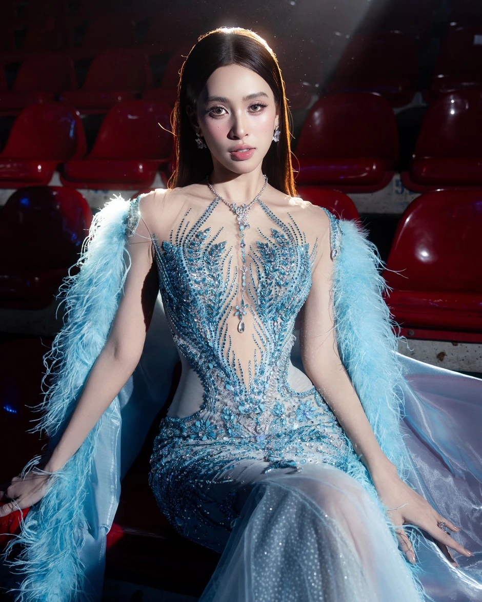 Không còn lời nào để khen cho nhan sắc của Hoa hậu Tiểu Vy khi làm cô dâu