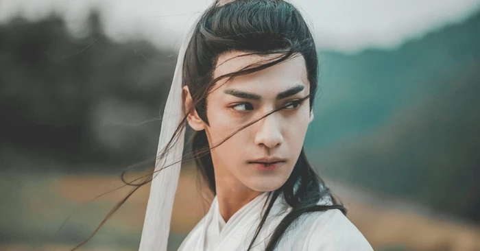 La Vân Hi và Dương Tuyết giống nhau kinh khủng