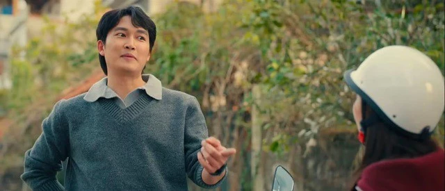 Lần đầu đóng chung phim sau cưới, Đình Tú - Ngọc Huyền nhận lời khuyên bất ngờ