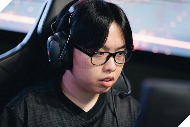 LCP 2026: MVK Chika Giải Mã Chiến Thuật Cấm Chọn, Sẵn Sàng Để Đối Mặt Với CFO