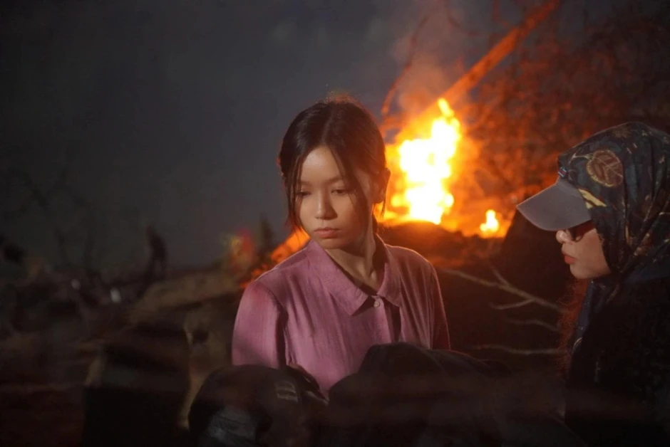 Lê Hạ Anh đích thị là đoá hoa đẹp nhất giữa rừng hoa Lê Hạ Anh đích thị là đoá hoa đẹp nhất giữa rừng hoa