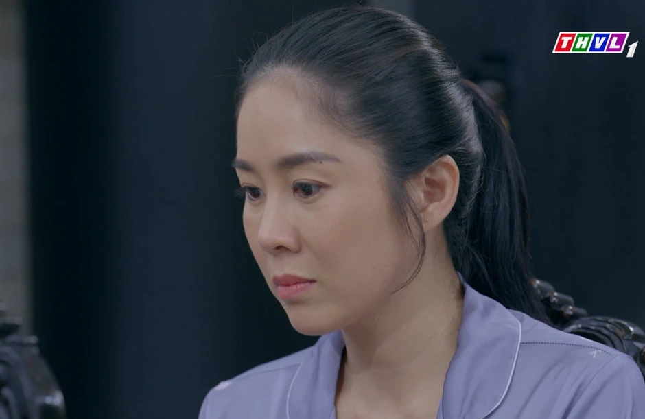 Lê Phương đang khiến cả nước khổ sở Lê Phương đang khiến cả nước khổ sở