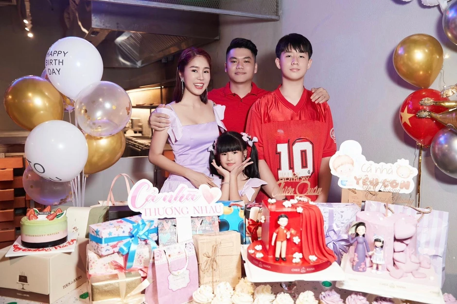 Lê Phương đang khiến cả nước khổ sở Lê Phương đang khiến cả nước khổ sở