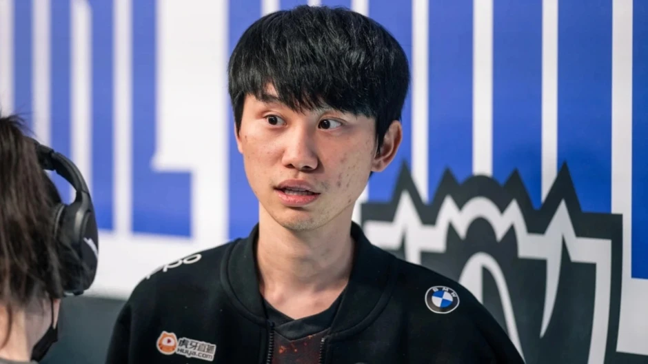 Liên tục làm content tiêu cực hướng về LMHT, cựu vương CKTG nhận "kết đắng"