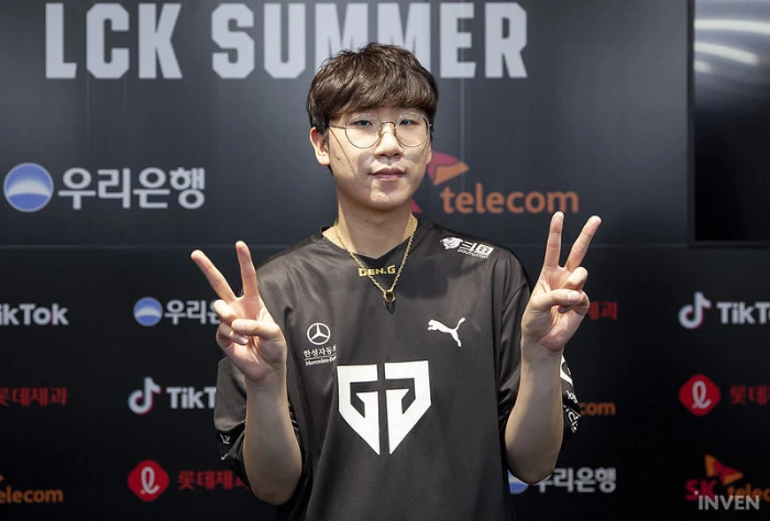 LMHT: Ruler chính thức lên tiếng - giải thích không có ý định "trốn thuế"