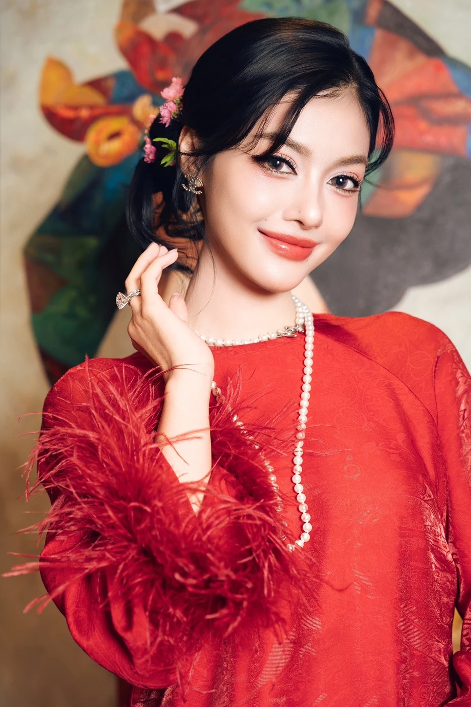 Lona Kiều Loan lên tiếng về bức ảnh bé trai nghi là con đầu lòng: "Trẻ con không có lỗi!"