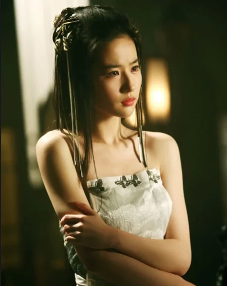 Lưu Diệc Phi và hành trình thoát mác "Thần tiên tỷ tỷ" bằng loạt cảnh táo bạo