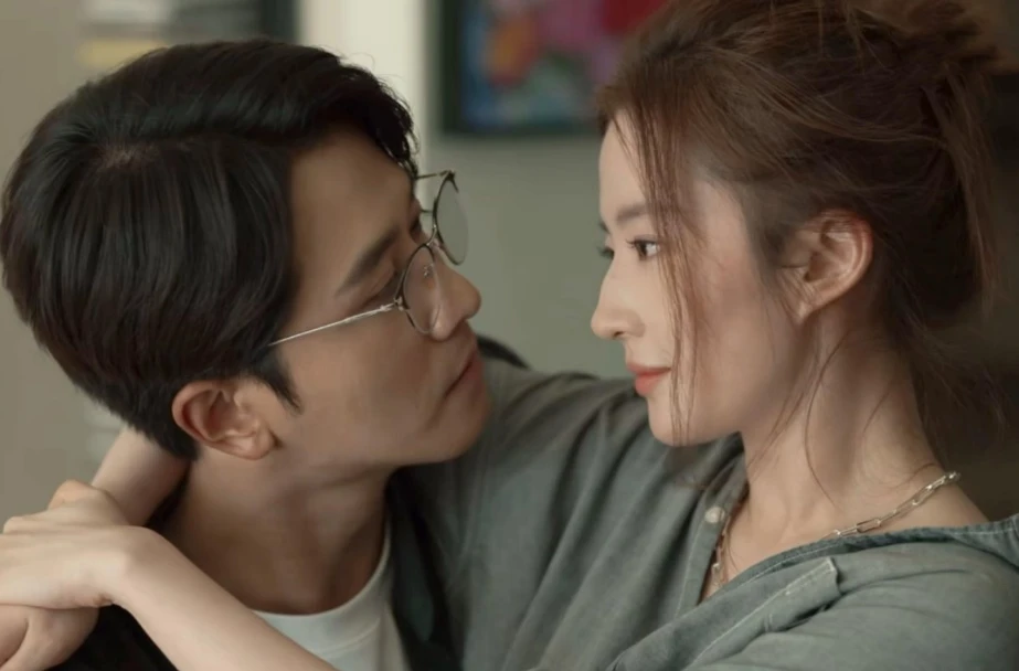 Lưu Diệc Phi và hành trình thoát mác "Thần tiên tỷ tỷ" bằng loạt cảnh táo bạo