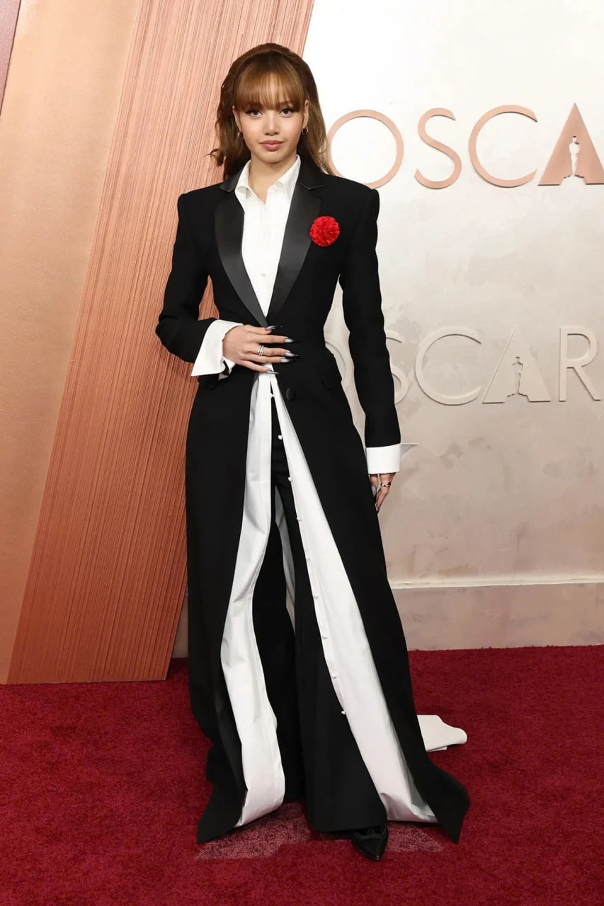 Mỹ nhân đẹp nhất thế giới khó đánh bại: Được Bộ Văn hóa vinh danh, tài sản nghìn tỷ đếm không xuể