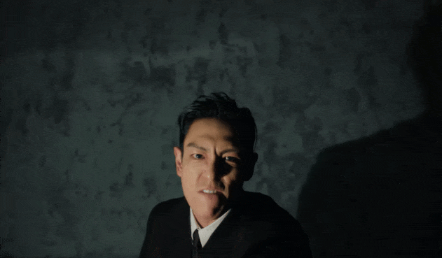 Mỹ nhân đẹp nhất thế giới phát điên vì 1 người đàn ông, ánh mắt càng nhìn càng ám ảnh