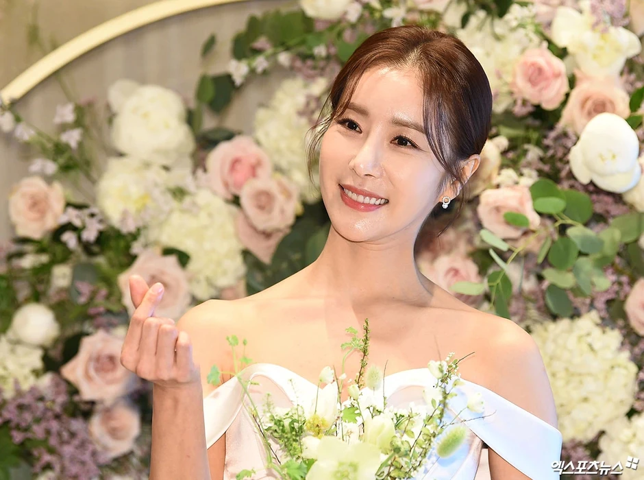 Mỹ nhân Ngôi Nhà Hạnh Phúc mang thai cho đại gia sau 6 năm cưới