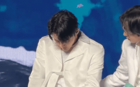 Mark Lee rời NCT khiến MXH Trung Quốc "bạo đỏ", nhóm nhạc biểu tượng hết thời