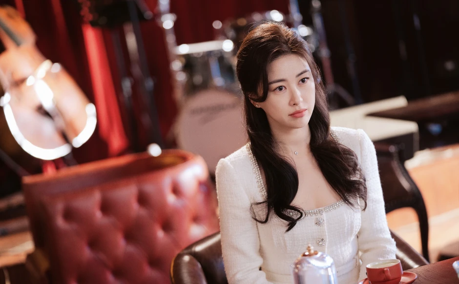 Mật Ngữ Kỷ: Phim tổng tài yêu lao công chiếu 1 ngày đạt 5 tỷ view