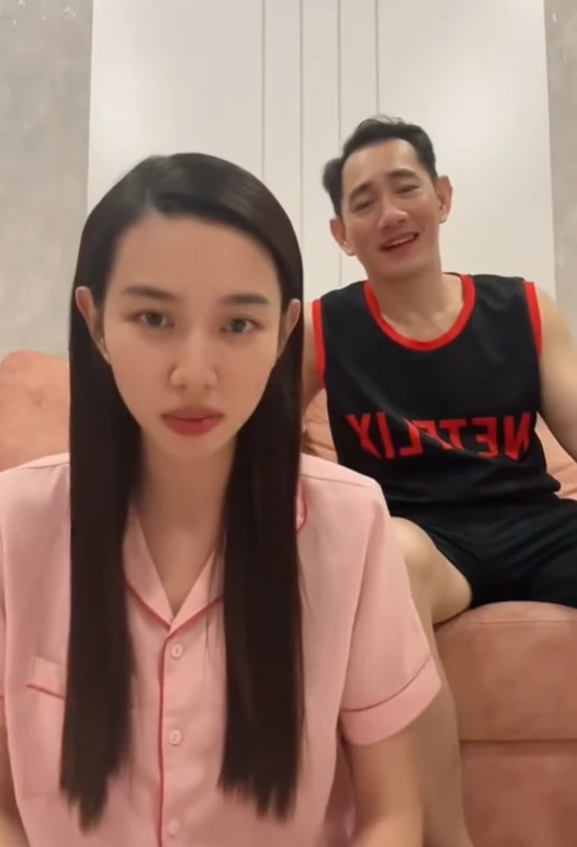 Mẹ dọn ra ở phòng trọ, còn bố Thuỳ Tiên giờ ra sao?