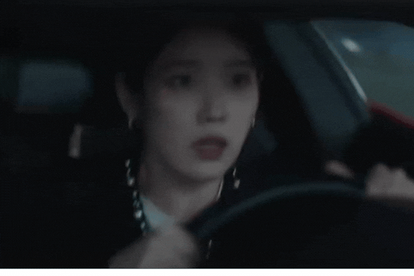 Mọi thứ như hóa điên khi xem Perfect Crown