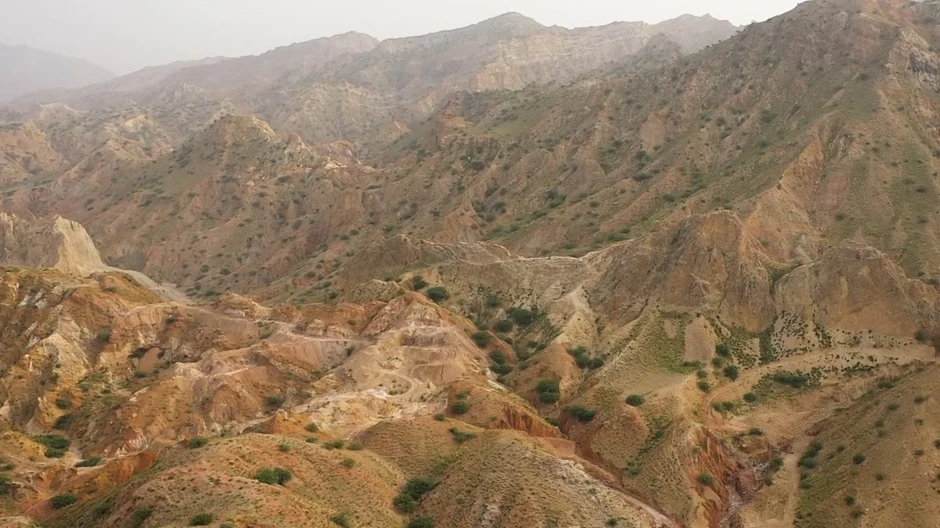 Một loại muối từ Himalaya được cả thế giới săn đón - xem cách khai thác mà nhiều người không tin vào mắt mình Một loại muối từ Himalaya được cả thế giới săn đón - xem cách khai thác mà nhiều người không tin vào mắt mình