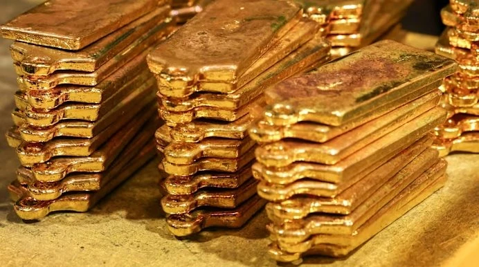 Một quốc gia bất ngờ bán 52 tấn vàng chỉ trong 1 tháng, cho vay gần 80 tấn, góp phần khiến giá vàng rơi mạnh nhất 20 năm Một quốc gia bất ngờ bán 52 tấn vàng chỉ trong 1 tháng, cho vay gần 80 tấn, góp phần khiến giá vàng rơi mạnh nhất 20 năm