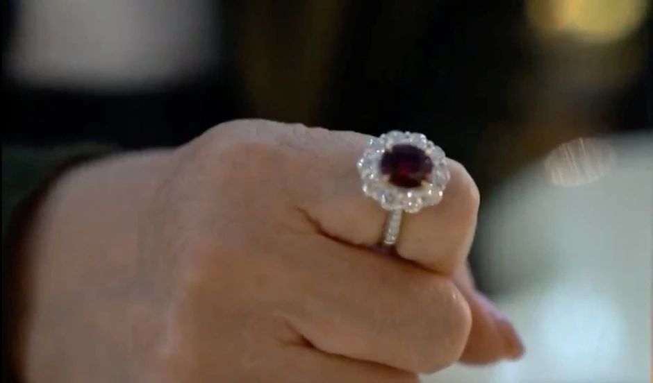 Mua trang sức 750 triệu đồng được giảm giá còn 110 triệu, khách bị chủ tiệm vàng kiện để đòi lại: Tòa án phán quyết bất ngờ Mua trang sức 750 triệu đồng được giảm giá còn 110 triệu, khách bị chủ tiệm vàng kiện để đòi lại: Tòa án phán quyết bất ngờ