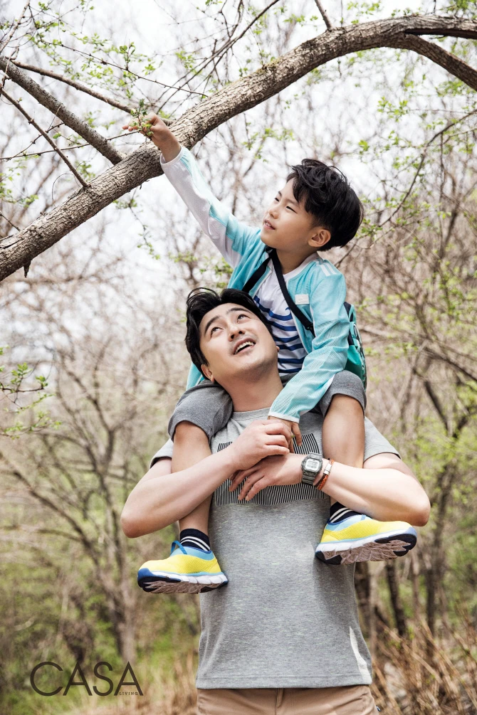 Nam cầu thủ đưa Hàn Quốc vào Top 4 World Cup lấy Hoa hậu xinh đẹp, hôn nhân từng trên bờ sụp đổ chỉ vì một chi tiết?