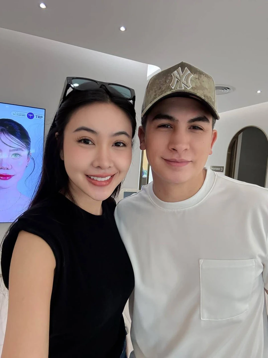 Nam diễn viên 9X cực phẩm bí mật cưới nữ đại gia kém 4 tuổi từ 2 năm trước, giấu không cho cả nước biết