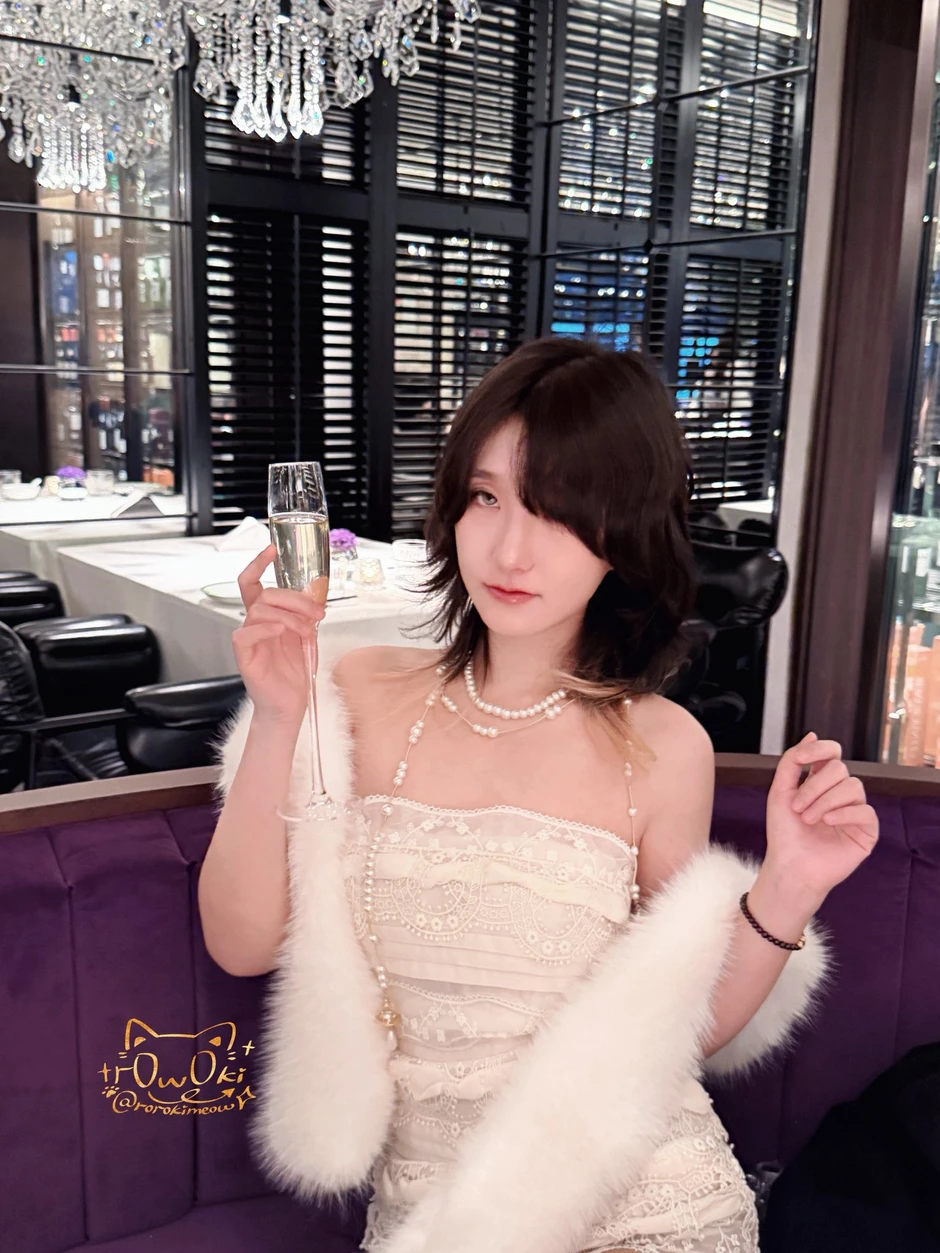 Ngỏ ý ghé thăm Việt Nam, "bản sao" của Sơn Tùng M-TP khiến CĐM thích thú