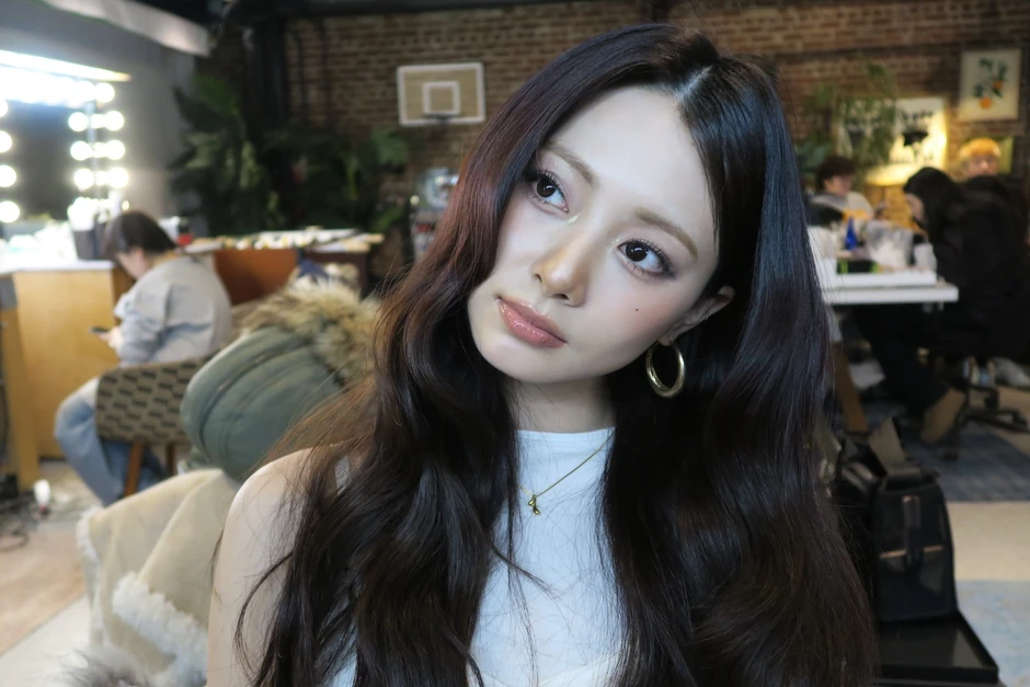 Ngoại hình gây choáng của mỹ nhân 11 lần lọt top đẹp nhất thế giới, nhan sắc "chống flop" là có thật Ngoại hình gây choáng của mỹ nhân 11 lần lọt top đẹp nhất thế giới, nhan sắc "chống flop" là có thật