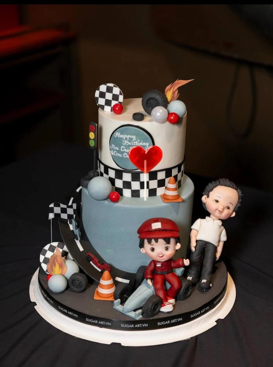 Ngọc Loan công khai bên bác sĩ Chiêm Quốc Thái