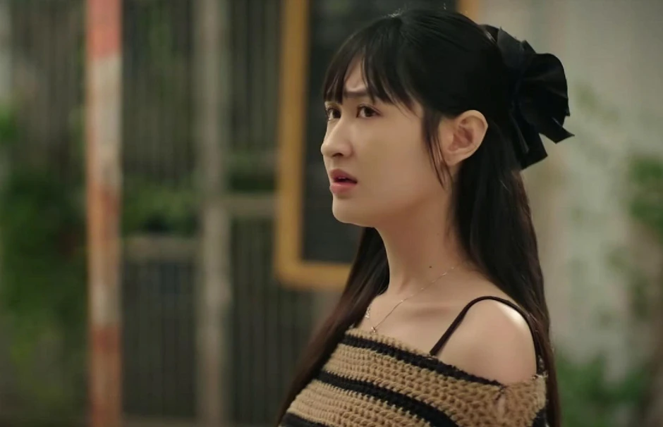 Ngọc Thủy Bước Chân Vào Đời: Ngựa non đã tham lam còn trơ trẽn