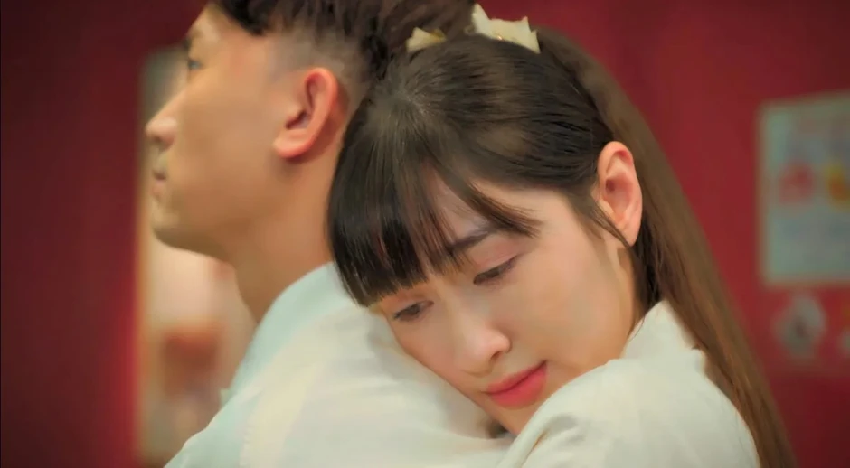 Ngọc Thủy Bước Chân Vào Đời: Ngựa non đã tham lam còn trơ trẽn