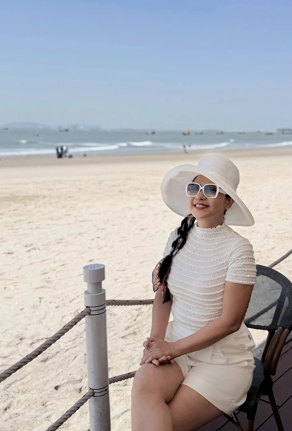 Người đẹp Tây đô đình đám: "Tôi bị nói hết thời, thành bà lão rồi, thật quá, về vườn đi"