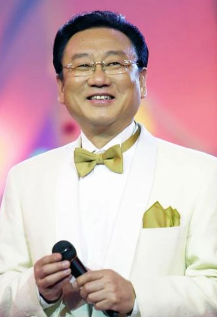 Ngưu Ma Vương của "Tây du ký": Là danh ca hát nhạc phim, tuổi 79 viên mãn Ngưu Ma Vương của "Tây du ký": Là danh ca hát nhạc phim, tuổi 79 viên mãn