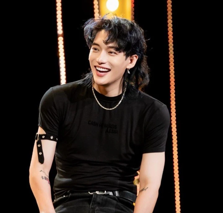 Nhạc sĩ đổi lời câu hát tranh cãi Lúa chín cao nhưng chẳng hề cúi đầu