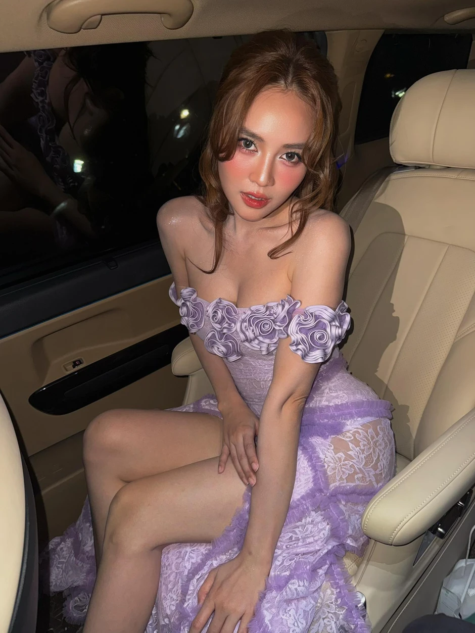 Nhan sắc bốc lửa ở tuổi U40 của ngọc nữ đình đám showbiz Việt