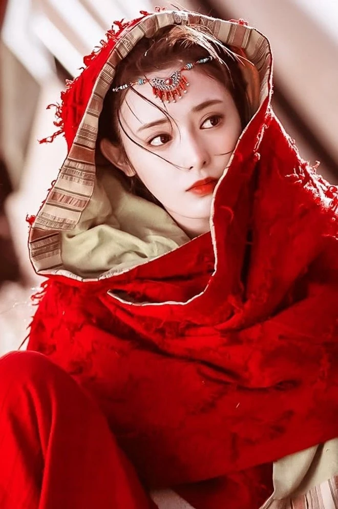 Nhìn Bành Tiểu Nhiễm để hiểu sách giáo khoa diễn xuất là gì