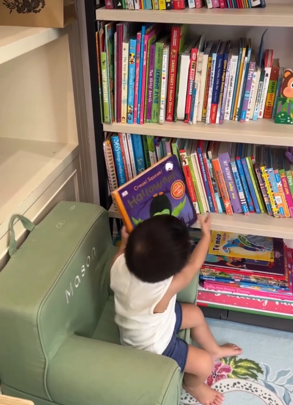 Nhóc tỳ Vbiz lần đầu lộ rõ mặt: Mẹ là ngôi sao hạng A, ông nội là tỷ phú