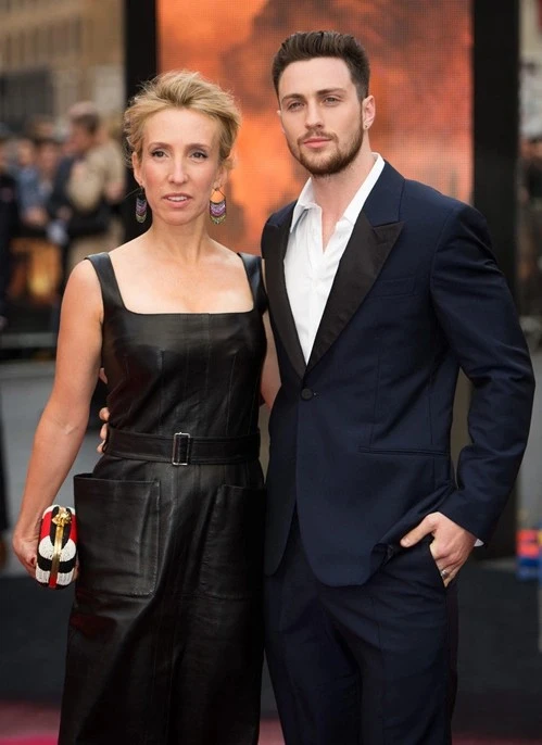 Những mối tình cô - cháu ngọt ngào, vượt thị phi của Hollywood