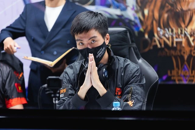 Những "tượng đài" rời đi, kịch bản nào cho tương lai của Liên Quân Mobile Việt?