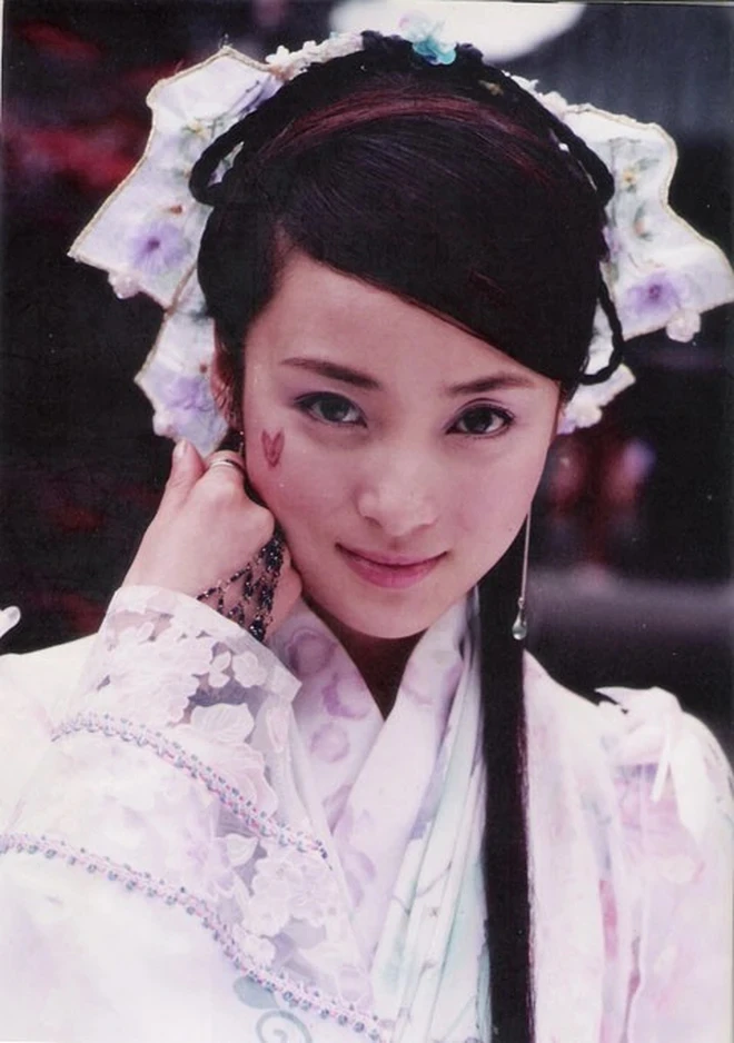 Nói về casting thì phim Trung Quốc này vô địch thiên hạ: Mấy chục nhân vật y hệt nguyên tác, chưa xem chưa phải dân chơi