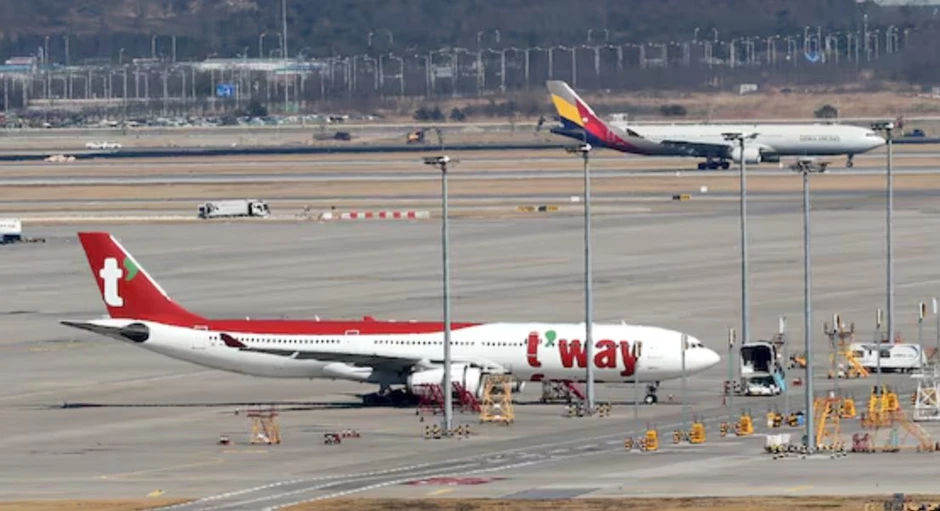 Nóng: Một hãng hàng không cho toàn bộ tổ tiếp viên nghỉ không lương 2 tháng vì quá khó khăn