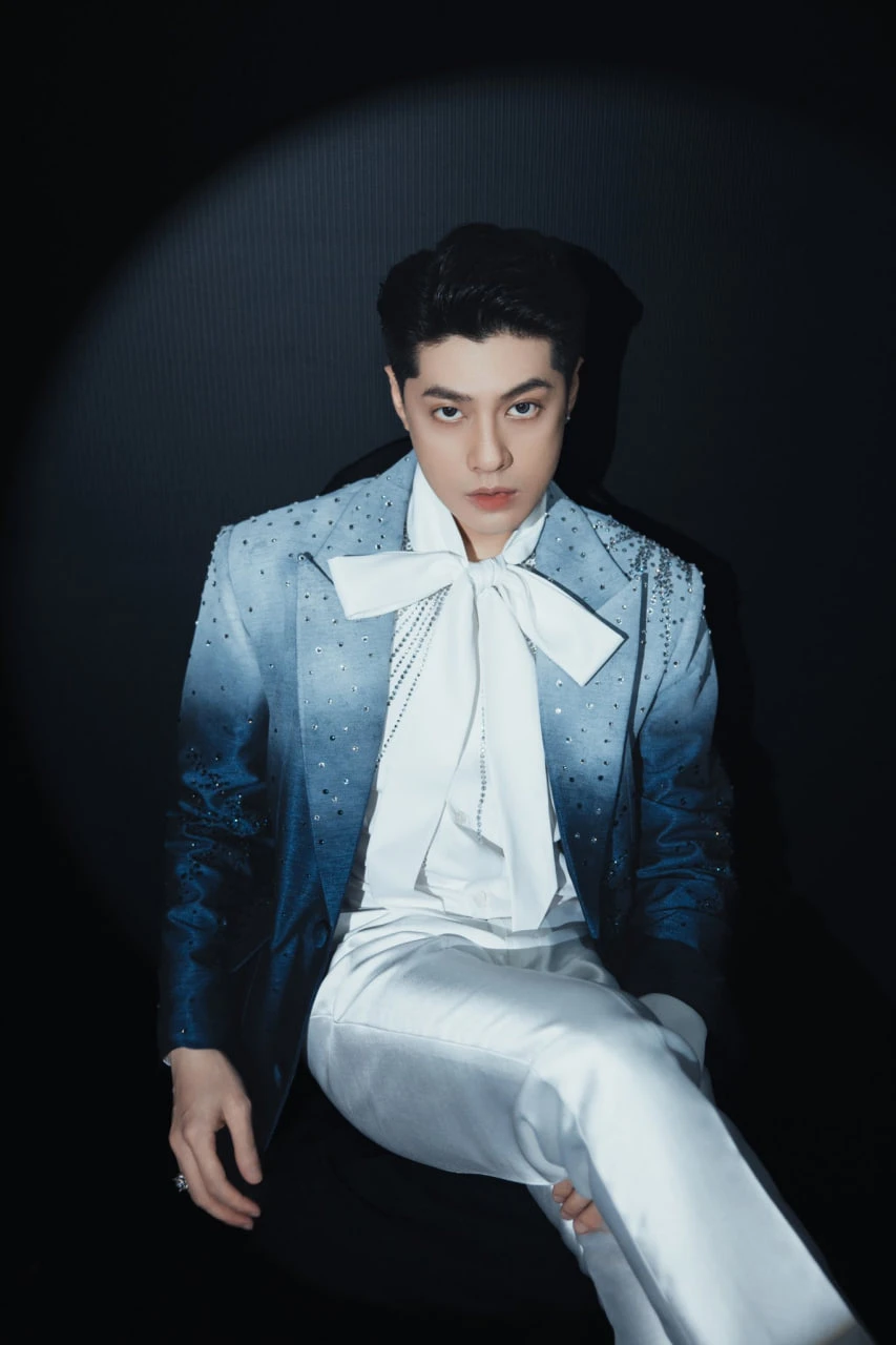 Noo Phước Thịnh 3 lần đề cử đẹp nhất thế giới, hát 3 bài "ẵm nhẹ" 600 triệu đồng?