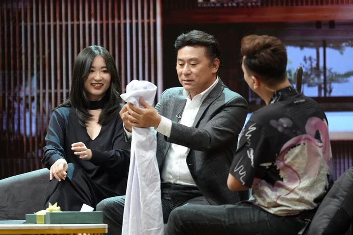 NSND Tạ Minh Tâm từng trốn viện đi hát sau ca mổ, U70 sở hữu nhà vườn 3.000m2