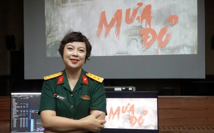 NSƯT Đặng Thái Huyền nhận Huân chương Lao động hạng Ba