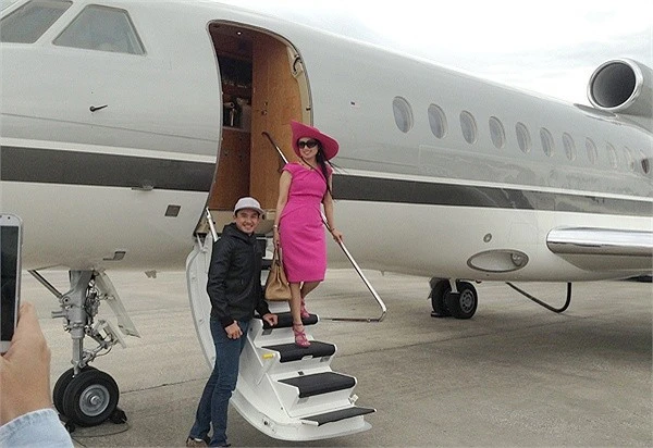 Nữ ca sĩ giàu nhất Việt Nam cưới tỷ phú Mỹ: "Nhiều lúc giận chồng lắm, nhưng nghĩ lại thôi"