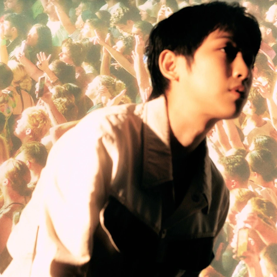 Nữ ca sĩ yêu lại bạn trai cũ từng đánh cô bầm dập toàn thân: “Tôi không kiện anh ấy nữa”