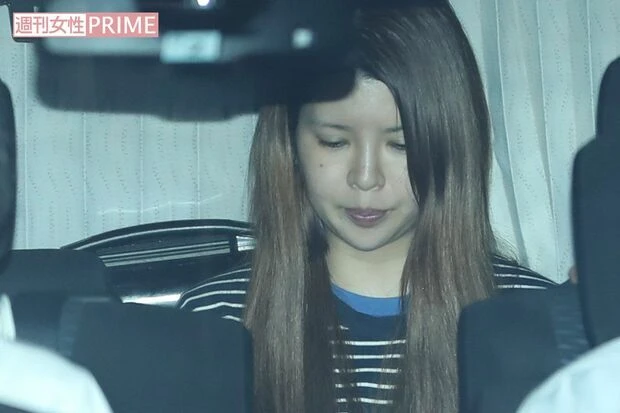 Nữ diễn viên 9X bỏ lỡ cơ hội cưới tỷ phú và thừa kế 107 tỷ vì trót đổi số điện thoại, nay túng quẫn đi trộm đồ siêu thị