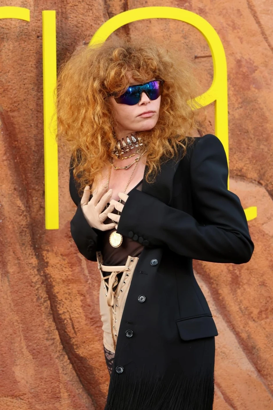 Nữ diễn viên bị đuổi khỏi chuyến bay